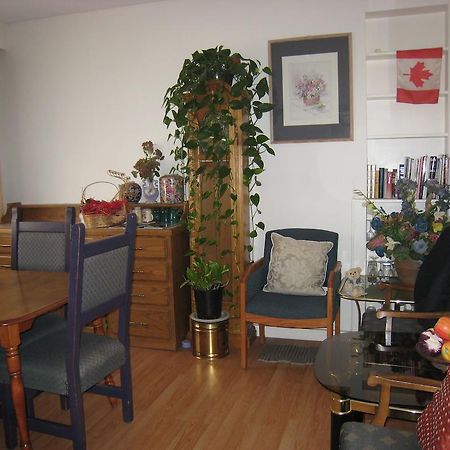 Kelowna Okanagan Lake Hostel Екстериор снимка